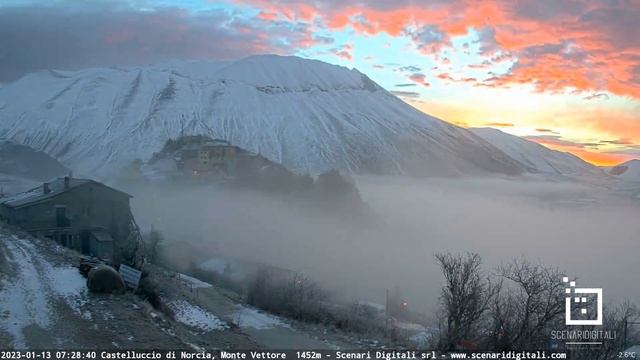 Timelapse Castelluccio di Norcia - GENNAIO 2023 смотреть онлайн