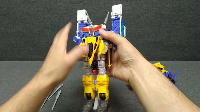 Объединение трансформера GoGanoh - 3 в 1 - Transformers Go!. Музей Р-ТФ. смотреть онлайн