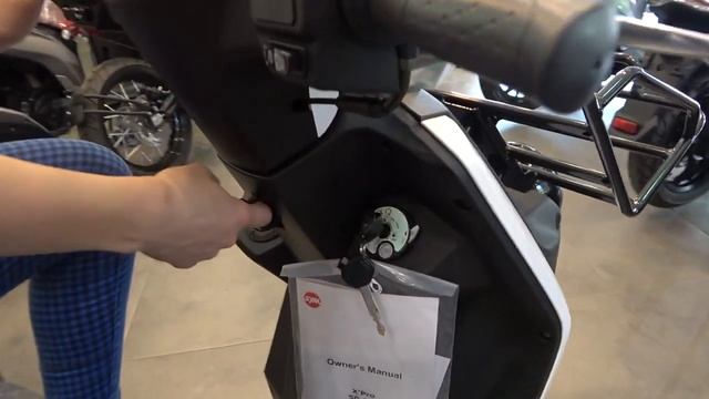 SYM Xpro 125cc business scooter 2021 walkaround смотреть онлайн