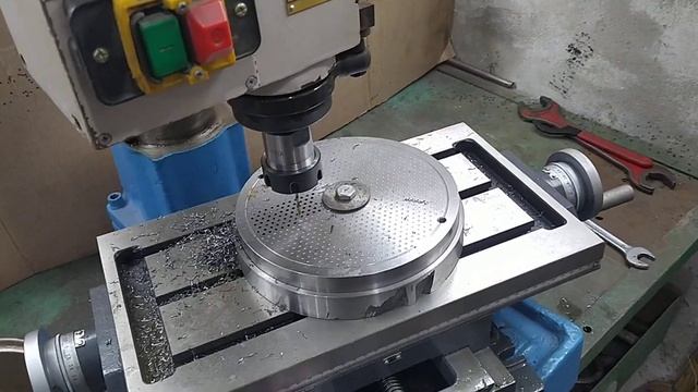 вентилятор обдува электродвигателя и сверловка матрицы смотреть онлайн