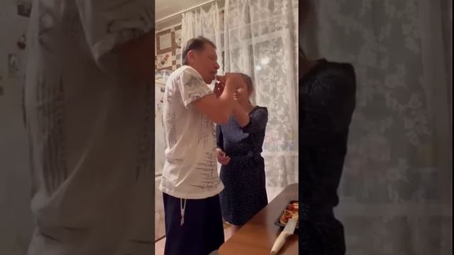 РЕЦЕПТ ПИЦЦЫ ОТ ОЛЕГА МОНГОЛА смотреть онлайн