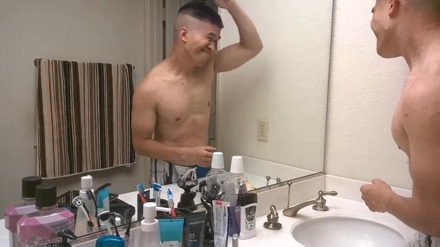 Cutting My Hair With the Philips Norelco - 7100 Hairclipper смотреть онлайн