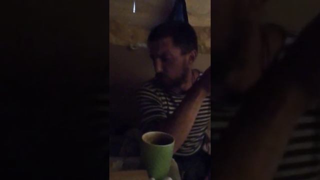 матрос Данилов,показывает что ему не слабо, выпить 50гр уксуса... а вы сможете?????? смотреть онлайн