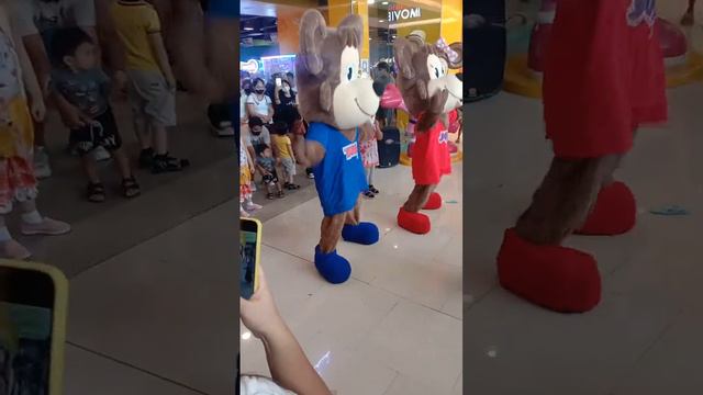 Robinson Tom's world смотреть онлайн