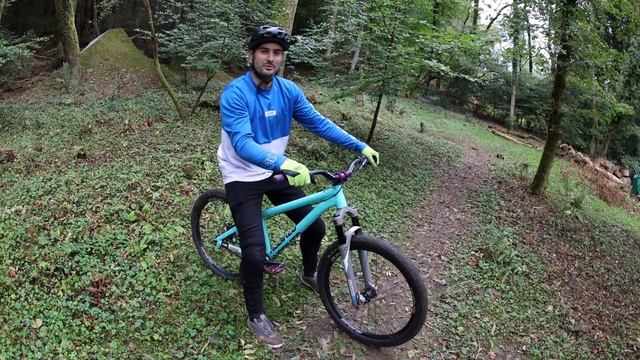 First 5 TRICKS to Learn on a Mountain Bike! смотреть онлайн