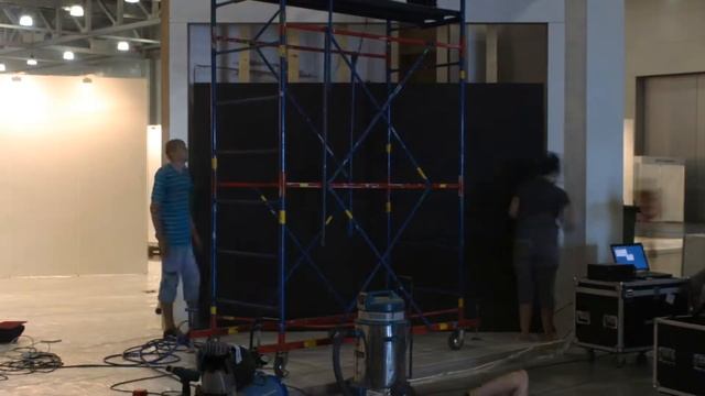 монтаж светодиодного экрана 3мм 7 на 5 модулей смотреть онлайн