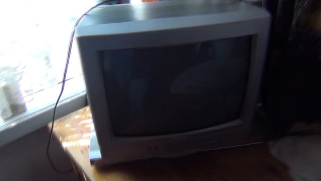 VLOG: ПОЕХАЛИ С МАМОЙ НА ДАЧУ, КОПАЕМ, САПАЕМ И НАСЛАЖДАЕМСЯ ВЕСНОЙ. СЕМЕЙНЫЙ ВЛОГ смотреть онлайн