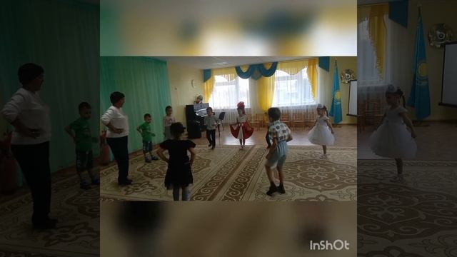 Музыкальная игра "Четыре шага" смотреть онлайн