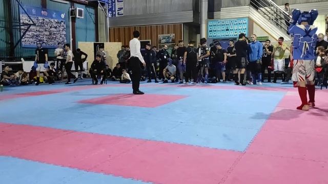 Сапарбаев Артык(синий протектор), Чемпионат Облости по Ушу-Саньда 14.03.2021г. г.Караганда.
