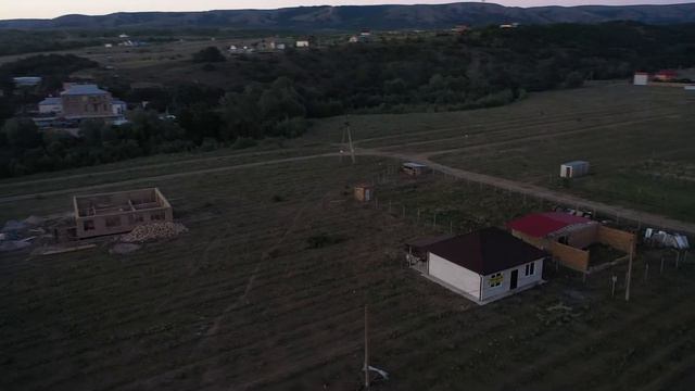 Продается ДОМ и участок на улице Шевченко 50 в селе ЗАРЕЧНОЕ. Осмотр с ДРОНА. Массив ИЖС.Есть СВЕТ смотреть онлайн