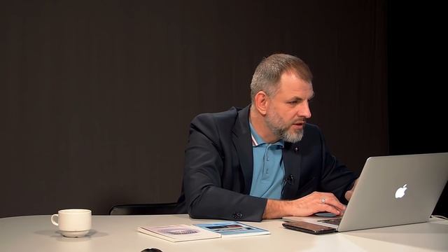 Как выжить в волновом смоге? Доктор технических наук Павленко о вреде излучений смотреть онлайн