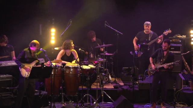 Keski'funk live à l'Eden 2022 "Caravan" Tribute Chicago смотреть онлайн