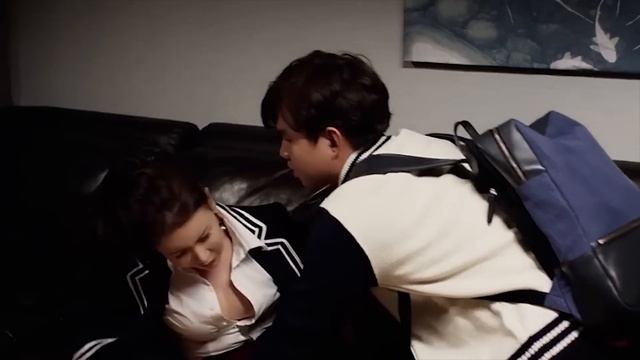 SETEL4H EN4K L4LU D!T1NG64L PERG! BEG!TU SAJ4 | Alur Cerita Film Korea смотреть онлайн