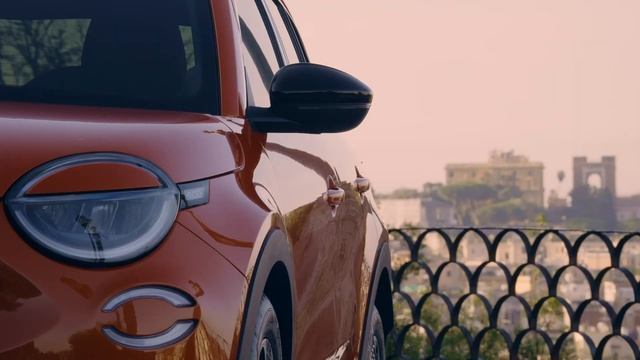 The new Fiat 600e La Prima Exterior Design смотреть онлайн