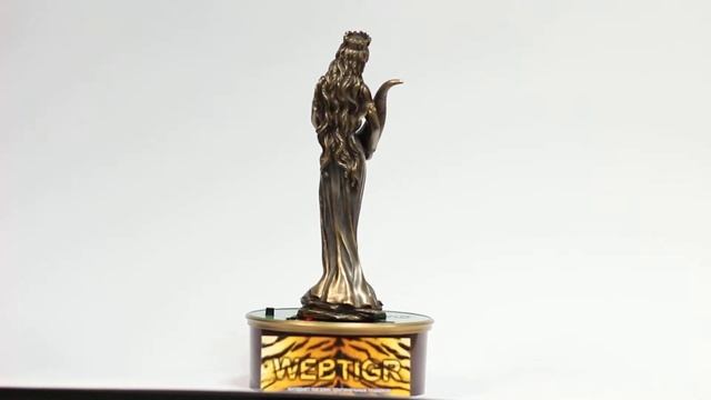 Статуэтка Фортуна с рогом изобилия Veronese 18 см VR16 смотреть онлайн