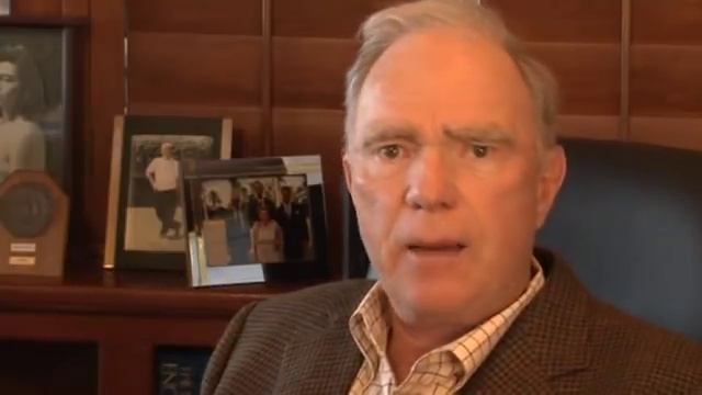 A Lesson by Robert McKee on 10 traits of faulty dialogue - Part 1 смотреть онлайн