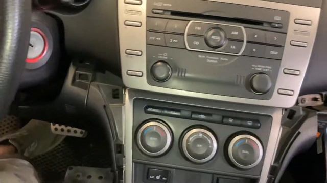 Мазда 6 как снять штатную магнитолу смотреть онлайн