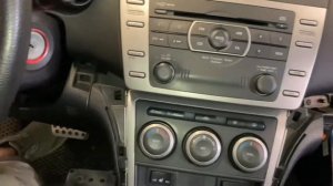 Мазда 6 как снять штатную магнитолу