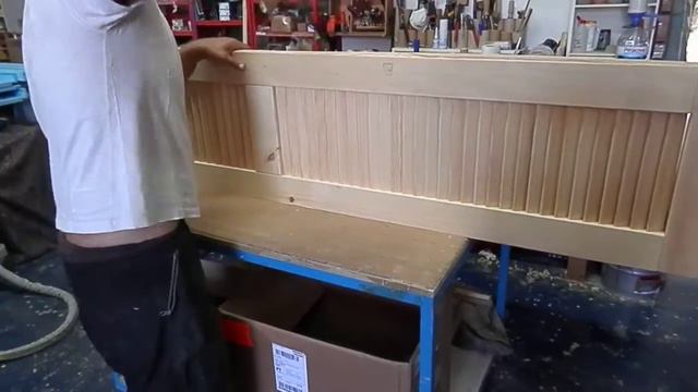 WOODMAN: Cleaning the channel for built-in flush bolt / Прочистка шпунта для шпингалета. смотреть онлайн