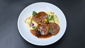 Медальоны из говяжьей вырезки