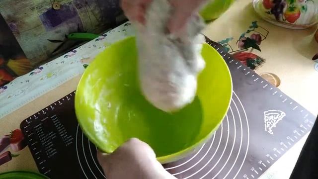 СЛАДКИЙ ХЛЕБ ДЛЯ ЗАВТРАКА смотреть онлайн