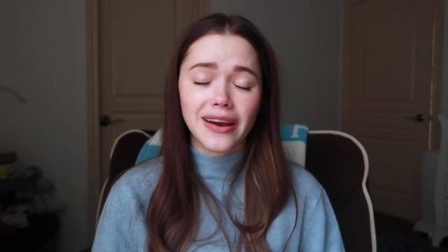 Reacting To Becoming Such a Young Mom | Regret, Advice смотреть онлайн