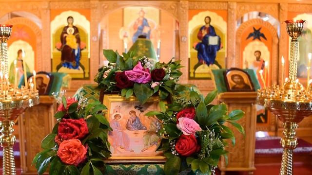 ПРАЗДНИК СВЯТОЙ ТРОИЦЫ смотреть онлайн