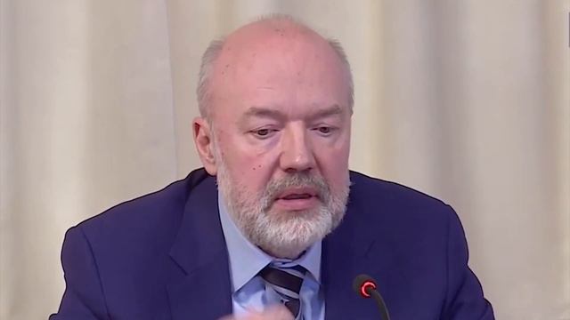 Дата голосования по поправкам в Конституцию – 1 июля. Этот день будет для россиян выходным смотреть онлайн