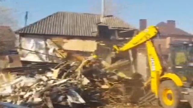 ДЕМОНТАЖ ДОМА ,САРАЯ ,С ВЫВОЗОМ МУСОРА!!!89204212020 смотреть онлайн