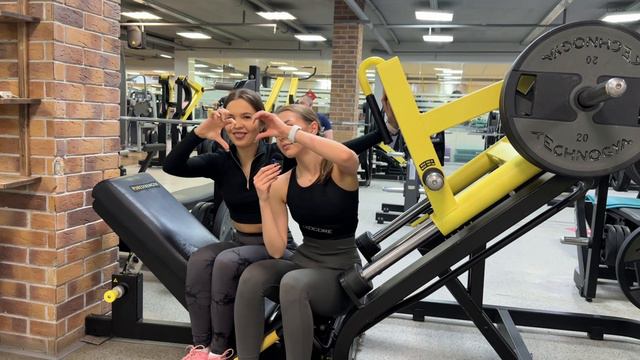 Так тренировать ноги нельзя. Рационе питания на набор мышечной массы. Подготовка к соревнованиям. смотреть онлайн