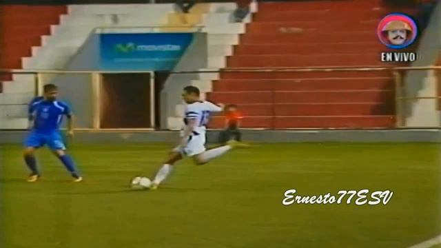 Gol de cabeza de Junior Burgos - Nicaragua 0-1 El Salvador - Primer Tiempo смотреть онлайн