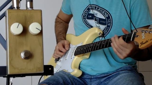Ge Fuzz demo - Fender Strat into Orange Tiny Terror смотреть онлайн