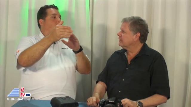 A brief look at the Sony Alpha NEX-3N Digital Camera & Sony DEV-50V/B Digital Recording Binoculars смотреть онлайн