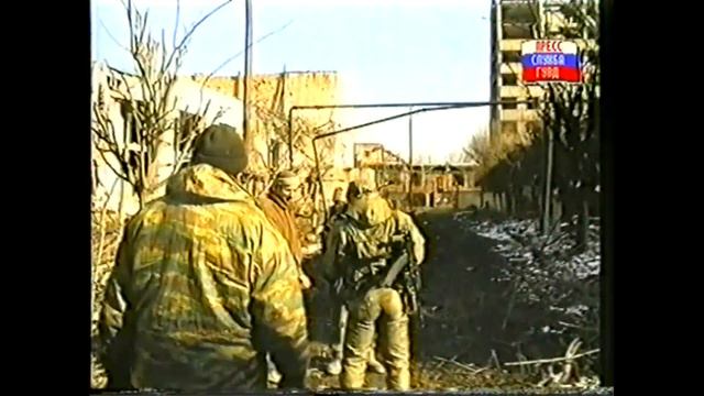 Чечня, город Грозный, площадь Минутка после январских боёв 2000 года. смотреть онлайн