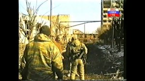 Чечня, город Грозный, площадь Минутка после январских боёв 2000 года.