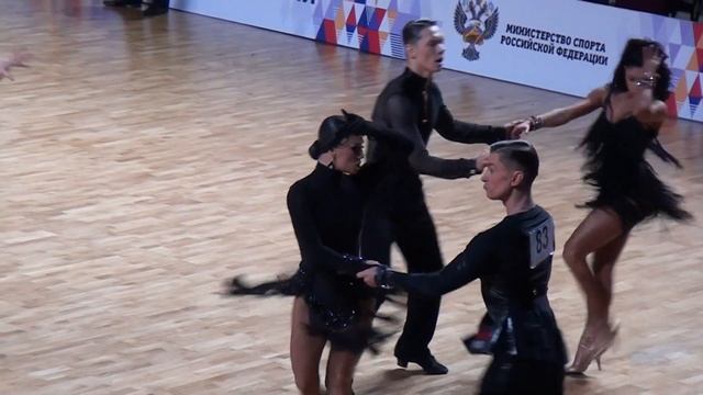 Artem Efanin - Anna Efanina | Russian Championship Amateur Latin 2021|Cha cha1/16 F смотреть онлайн