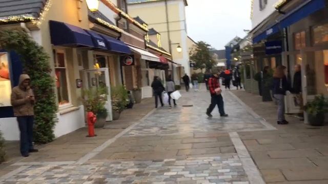 Outlet Paris (Disneyland ) La Vallée Village смотреть онлайн
