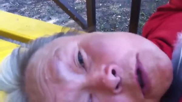 понюхай мою задницу когда я пукаю