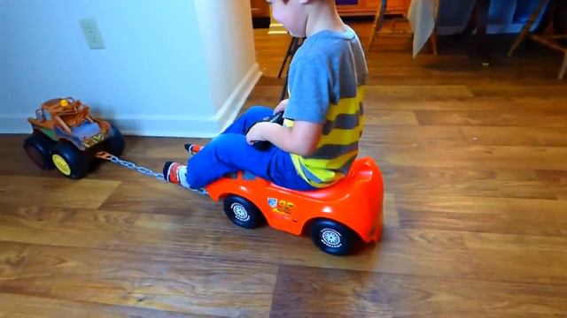 HUGE Max Tow Mater Monster Truck Disney Cars 3 Toys Crash Lightning McQueen Jackson Storm Race Toys смотреть онлайн