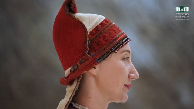 Костюм молодой женщины-эрзянки. Нач. ХХ в. Кузнецкая группа. Саратовская губерния. смотреть онлайн