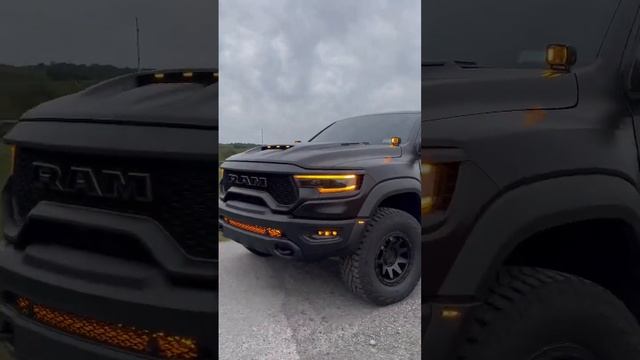 STEALTH RAM TRX WITH A BUNCH OF AMBER LIGHTS смотреть онлайн