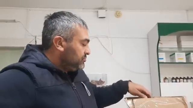 Спасённая собачка Алиса на капельнице/Щенкам сделали прививки смотреть онлайн