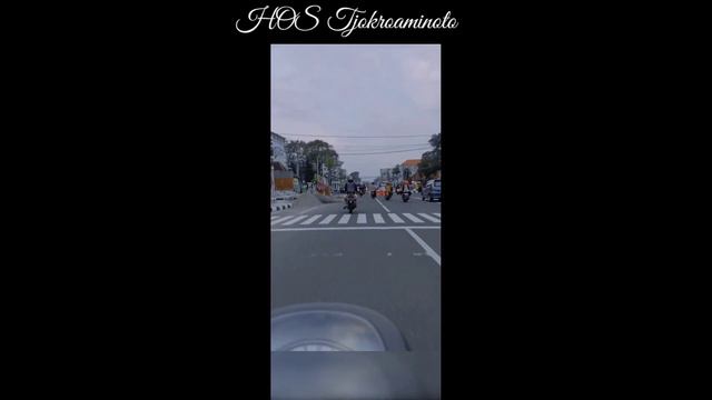 Story WA - jalan HOS TJOKROAMINOTO Ponorogo смотреть онлайн