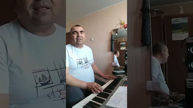 Шерзодбек Хасанов=Эй дустим= смотреть онлайн