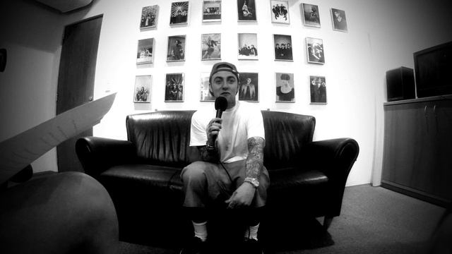 Mac Miller talks about Donald Trump, Coldplay & Haircuts (Getmusic Interview) смотреть онлайн