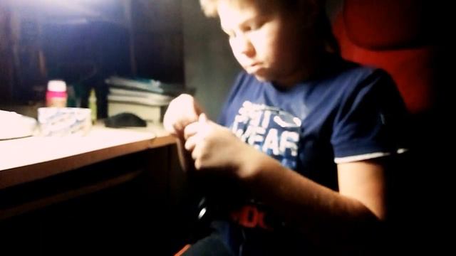 Как сделать вешалку из скрепки. смотреть онлайн