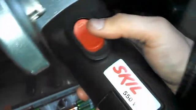 Шлифовальная машина Skil 9004AA. Обзор инструмента смотреть онлайн