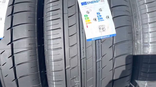 Обзор Шины 275 35 20 102Y Triangle Sportex TH201 смотреть онлайн