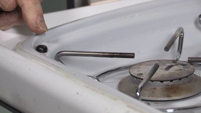Practical Caravan's expert advice on gas hob maintenance смотреть онлайн