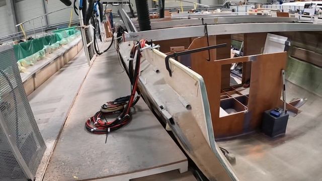 AMEL. ЭКСКУРСИЯ ПО ВЕРФИ